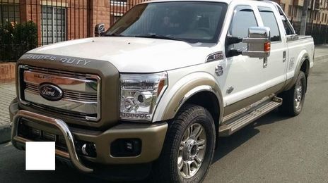 Ford F-250 Super Duty • 2011 • 150,000 km