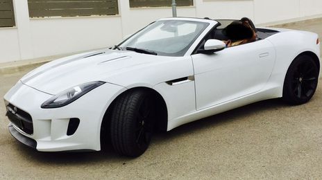 Jaguar F-Type • 2013 • 60,000 km