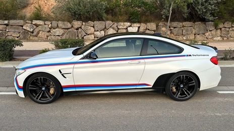 BMW M4 • 2014 • 110,000 km