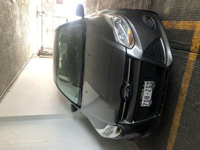 Ford Focus • 2013 • 53,000 km