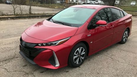 Toyota Prius • 2017 • 112,000 km