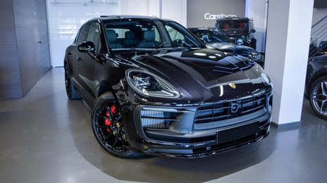 Porsche Macan • 2024 • 900 km