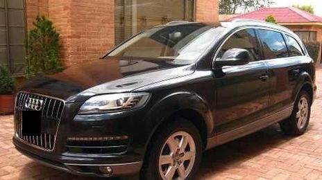 Audi Q7 • 2010 • 130,000 km