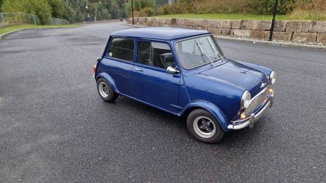 Aston Martin Virage • 1970 • 40,000 km