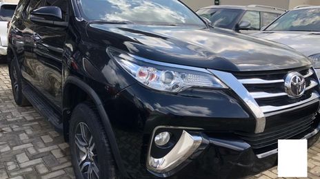 Toyota Fortuner • 2018 • 50,000 km