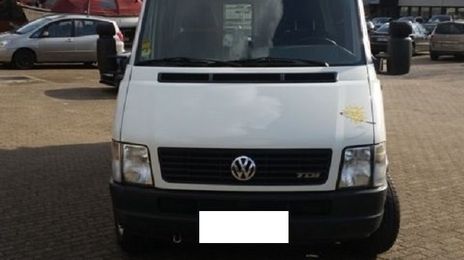 Volkswagen T5 • 2002 • 98,000 km