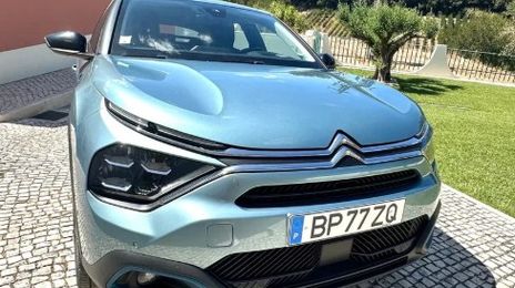 Citroën C4 • 2021 • 90,600 km