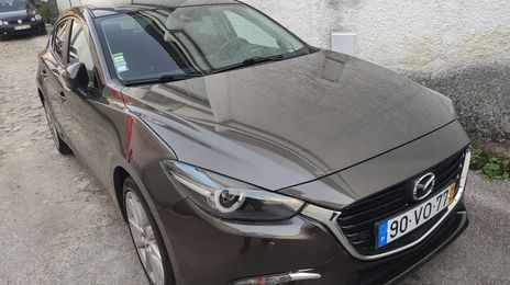 Mazda 3 • 2018 • 47,000 km