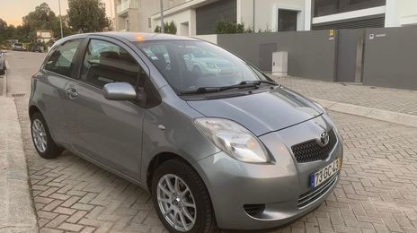 Toyota Yaris • 2008 • 87,000 km