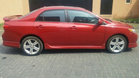 Toyota Corolla • 2005 • 50,000 km