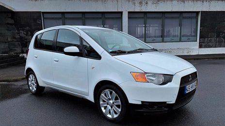 Mitsubishi Colt • 2009 • 120,000 km