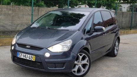 Ford S-Max • 2009 • 66,220 km