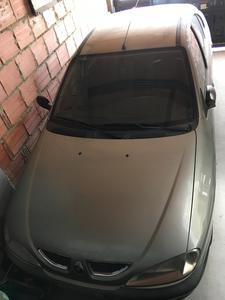 Renault Mégane • 2004 • 205,000 km