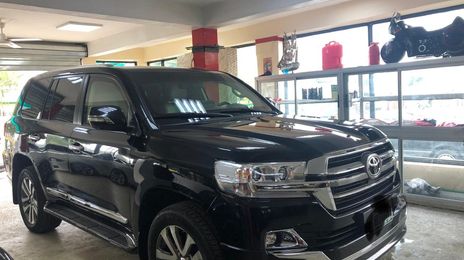 Toyota Land Cruiser • 2019 • 54 km