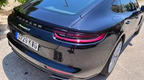 Porsche Panamera • 2019 • 86,000 km