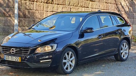 Volvo V60 • 2017 • 162,000 km