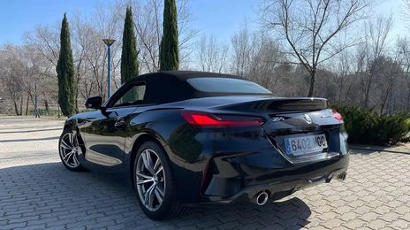 BMW Z4 • 2023 • 32,000 km