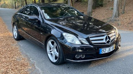 Mercedes-Benz E • 2010 • 200,000 km