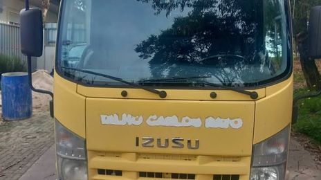 Isuzu Canter • 2011 • 195,000 km