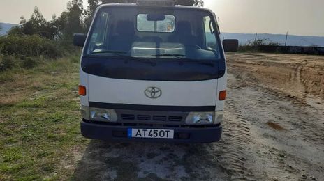 Toyota Dyna • 2000 • 137,200 km