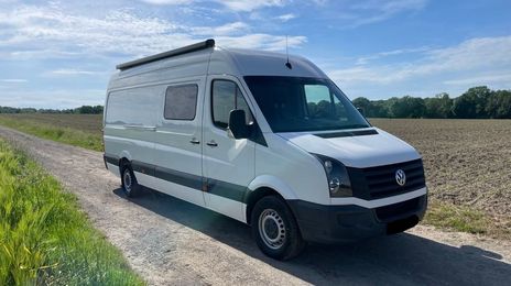 Volkswagen Crafter • 2017 • 122,000 km