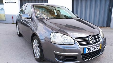 Volkswagen Jetta • 2006 • 129,000 km