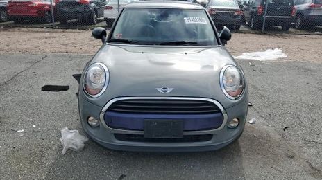 MINI Cooper • 2018 • 10,000 mi