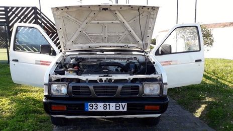 Nissan Patrol • 1993 • 200,000 km