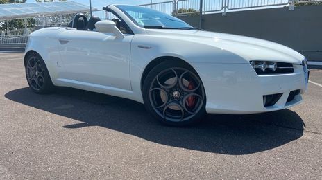 Alfa Romeo Spider • 2011 • 76,000 km