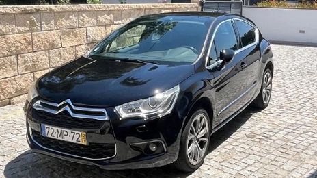 Citroën DS4 • 2012 • 261,204 km