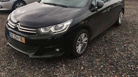 Citroën C4 • 2016 • 150,000 km