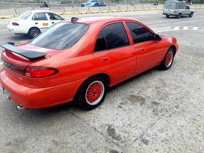 Ford Escort • 2000 • 3 km
