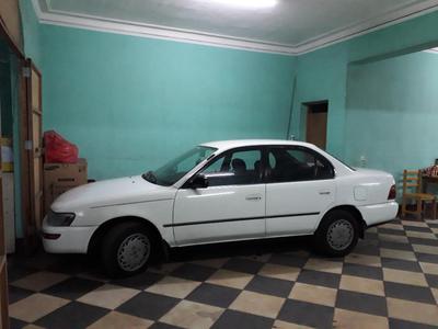 Toyota Corolla • 1993 • 246,000 km