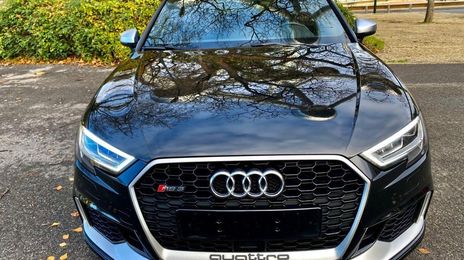 Audi RS 3 • 2018 • 42,000 km