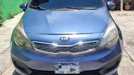 Kia Rio • 2016 • 100,000 km