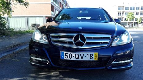 Mercedes-Benz C • 2012 • 156,304 km