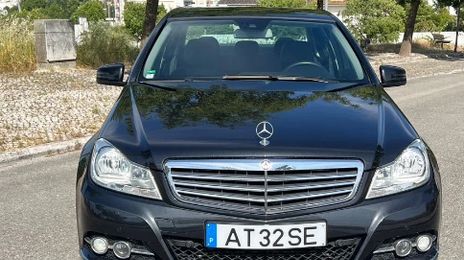 Mercedes-Benz C • 2012 • 200,000 km