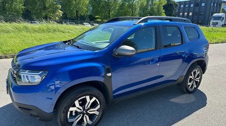Dacia Duster • 2023 • 10,200 km
