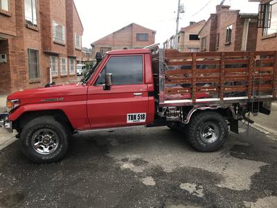 Toyota Land Cruiser • 2002 • 226,000 km