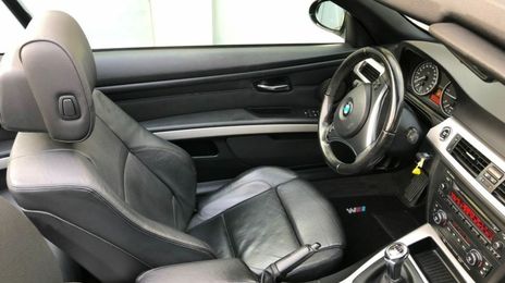 BMW 3 Series • 2009 • 185,000 km