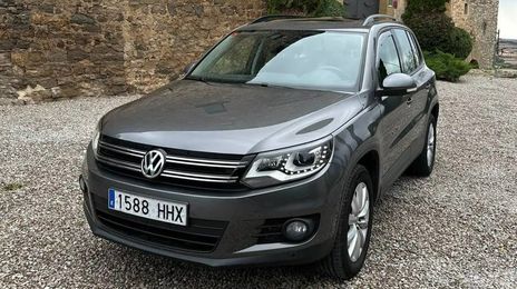 Volkswagen Tiguan • 2012 • 117,000 km