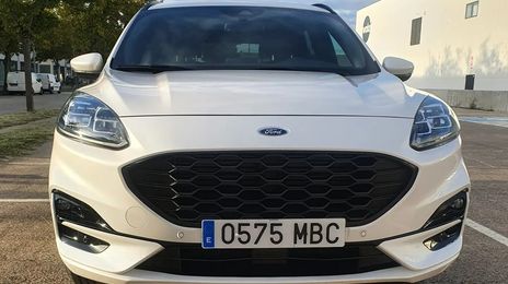 Ford Kuga • 2022 • 25,000 km