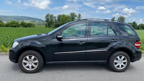 Mercedes-Benz ML 400 • 2007 • 295,000 km