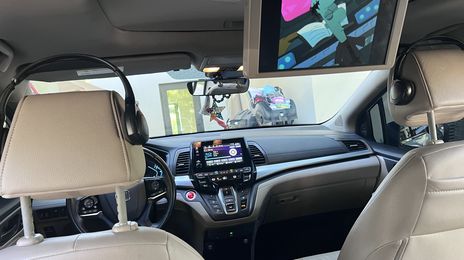 Honda Odyssey • 2020 • 42,000 mi