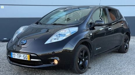 Nissan Leaf • 2017 • 60,000 km