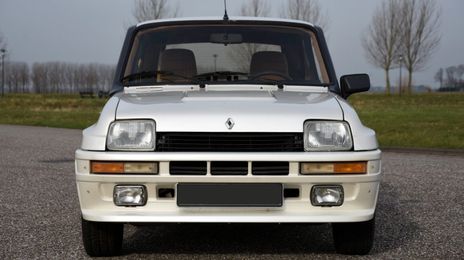 Renault 10 • 1982 • 39,000 km