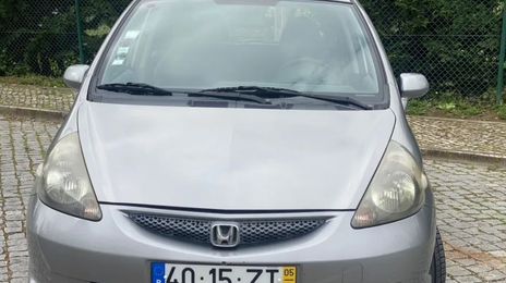 Honda Jazz • 2005 • 108,500 km