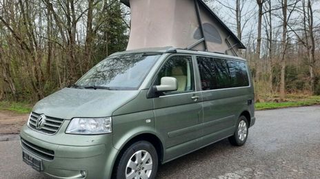 Volkswagen T5 • 2007 • 141,500 km