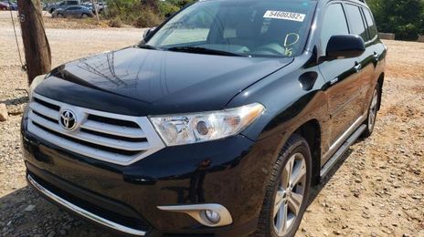 Toyota Highlander • 2011 • 10,000 mi