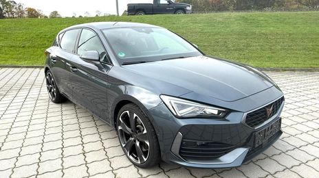 Seat Leon • 2022 • 29,845 km